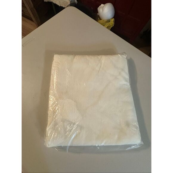 Vintage Beacon Baby White Acrylic Satin Trim Animals Fawn Crib Blanket Size 40 x - Picture 3 of 4